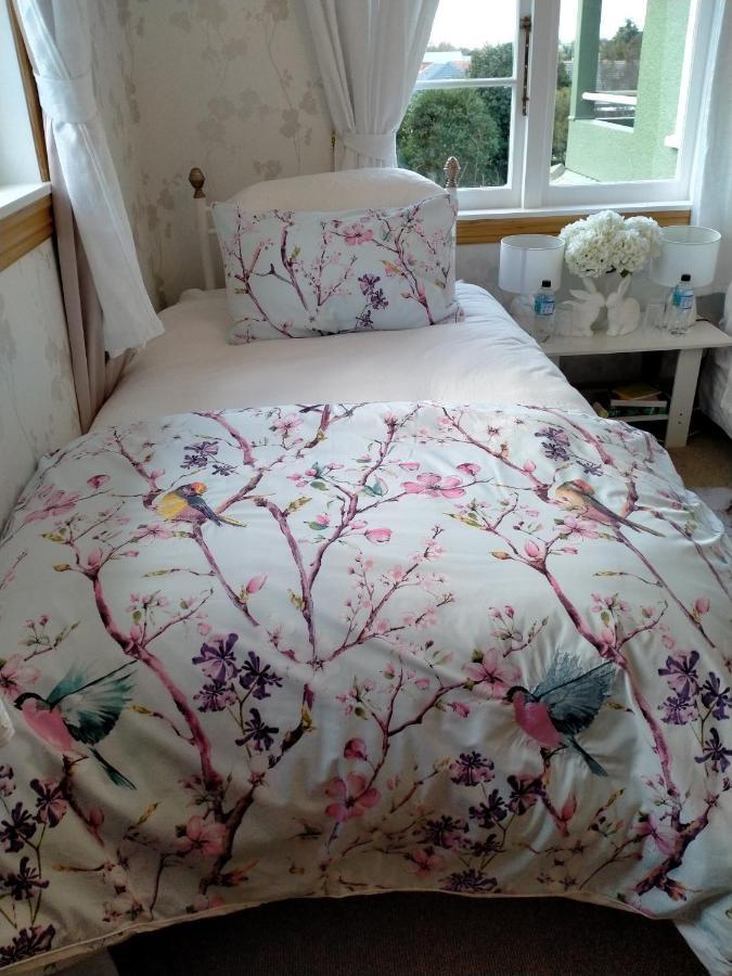 Amberly House Rotorua Bed and Breakfast Exterior foto